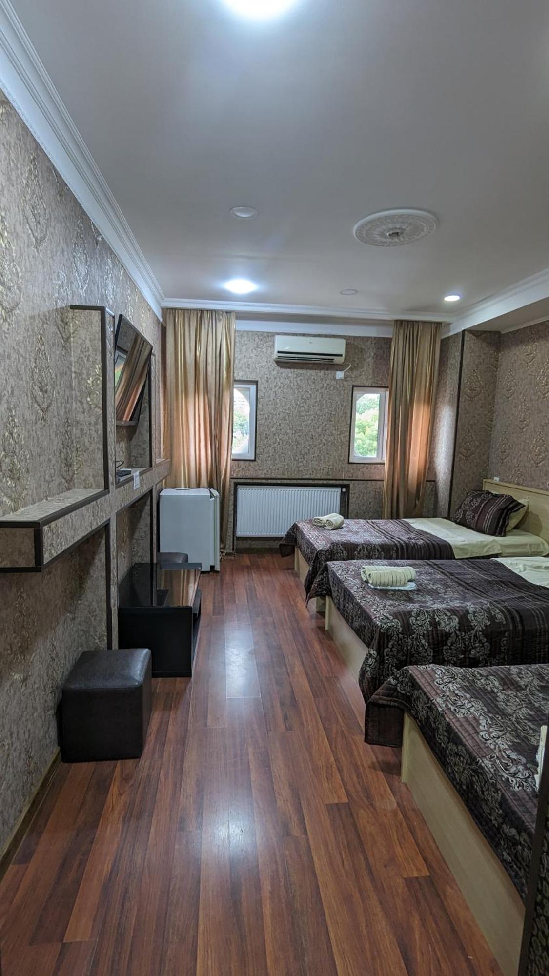 Dkd-Bridge Hotel Tbilisi Zewnętrze zdjęcie